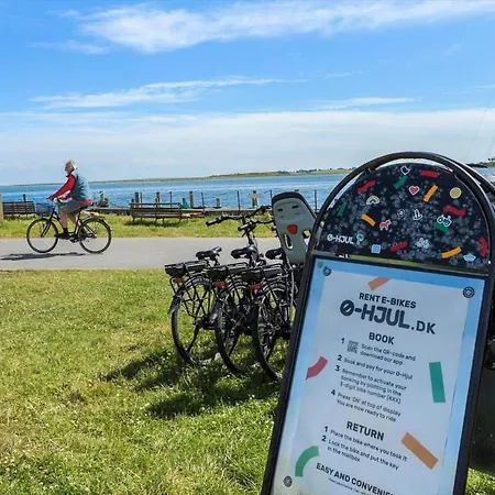 20304-samso-orby-hovedgade-35